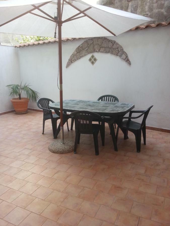 Appartamento Claudia Roccalumera Exterior foto